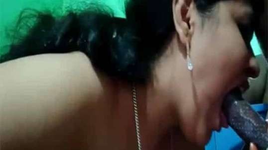 ⁣Mature Indian Couple Porn MMS Video