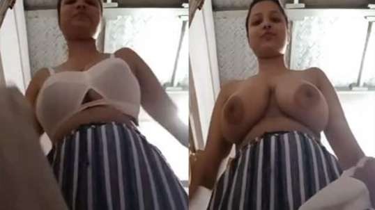⁣Cute Desi College Girl Striptease Selfie Video