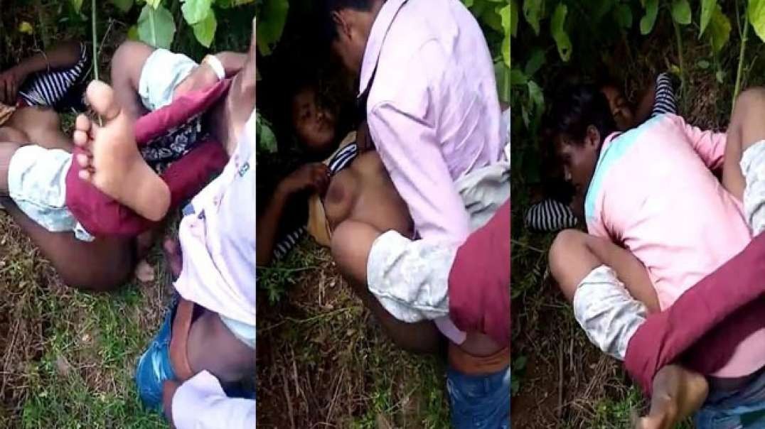 ⁣Indian Village College Girl Fucked Heavily Outdoors
