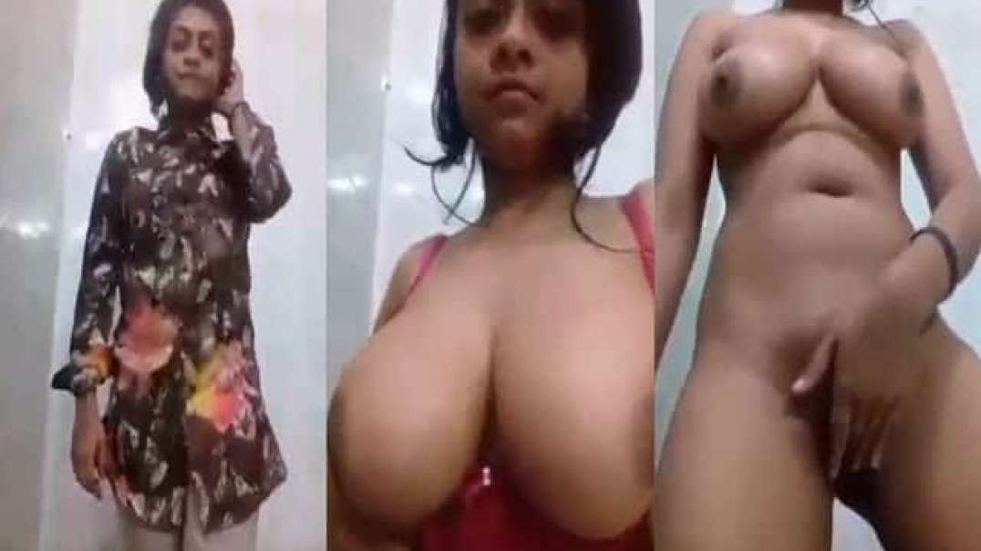 Horny Girl Nude MMS Selfie Video