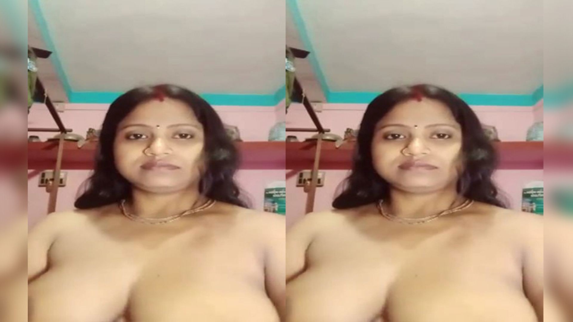 Today Exclusive- Sexy Bengali Boudi Showing Her Big Boobs and Pussy