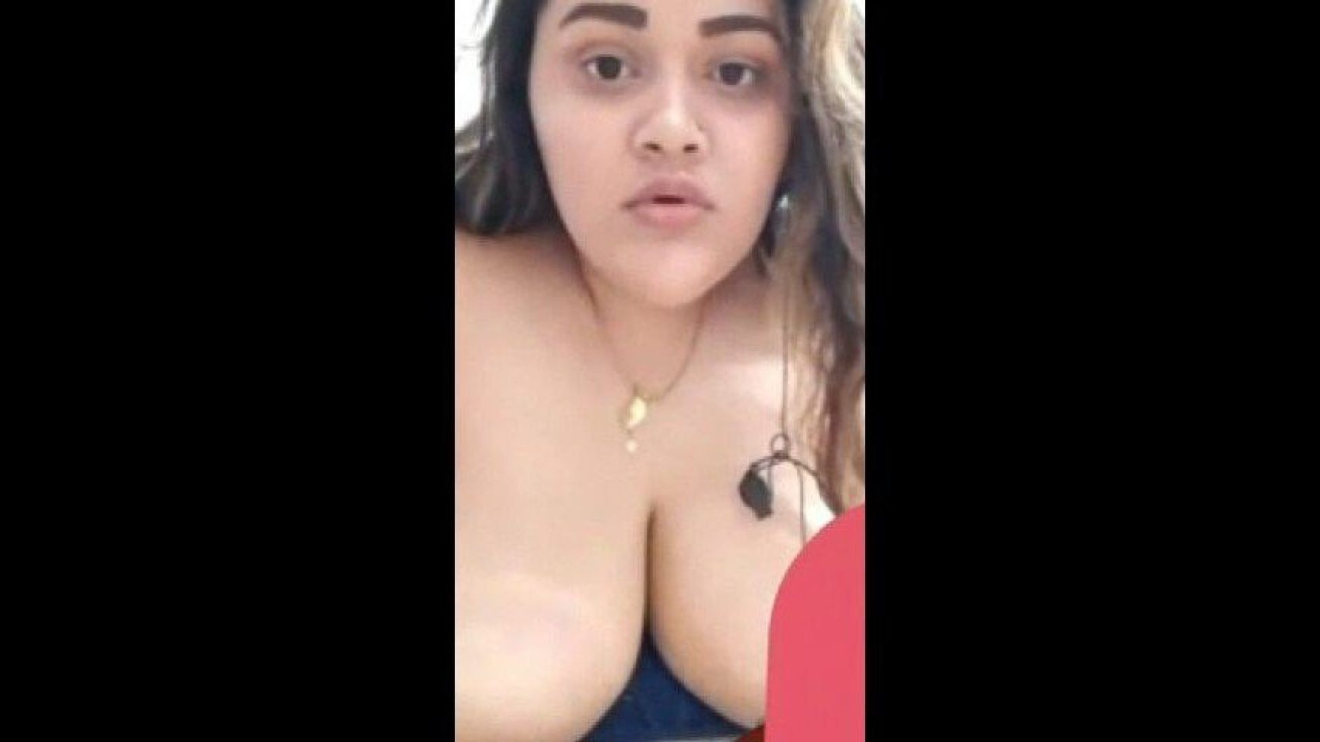 Beautiful Bhabi Showing Big Melons On Video Call