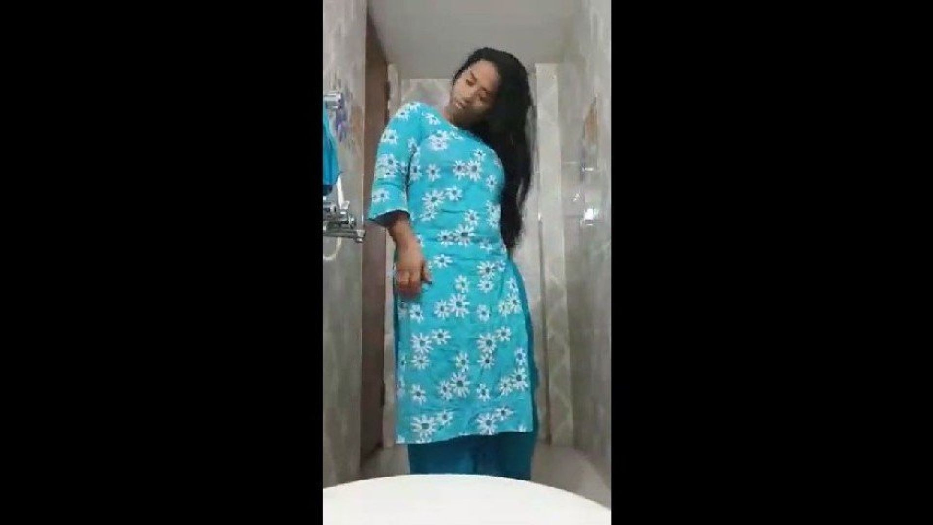 Desi Girl Striping Salwar Suit In Bathroom