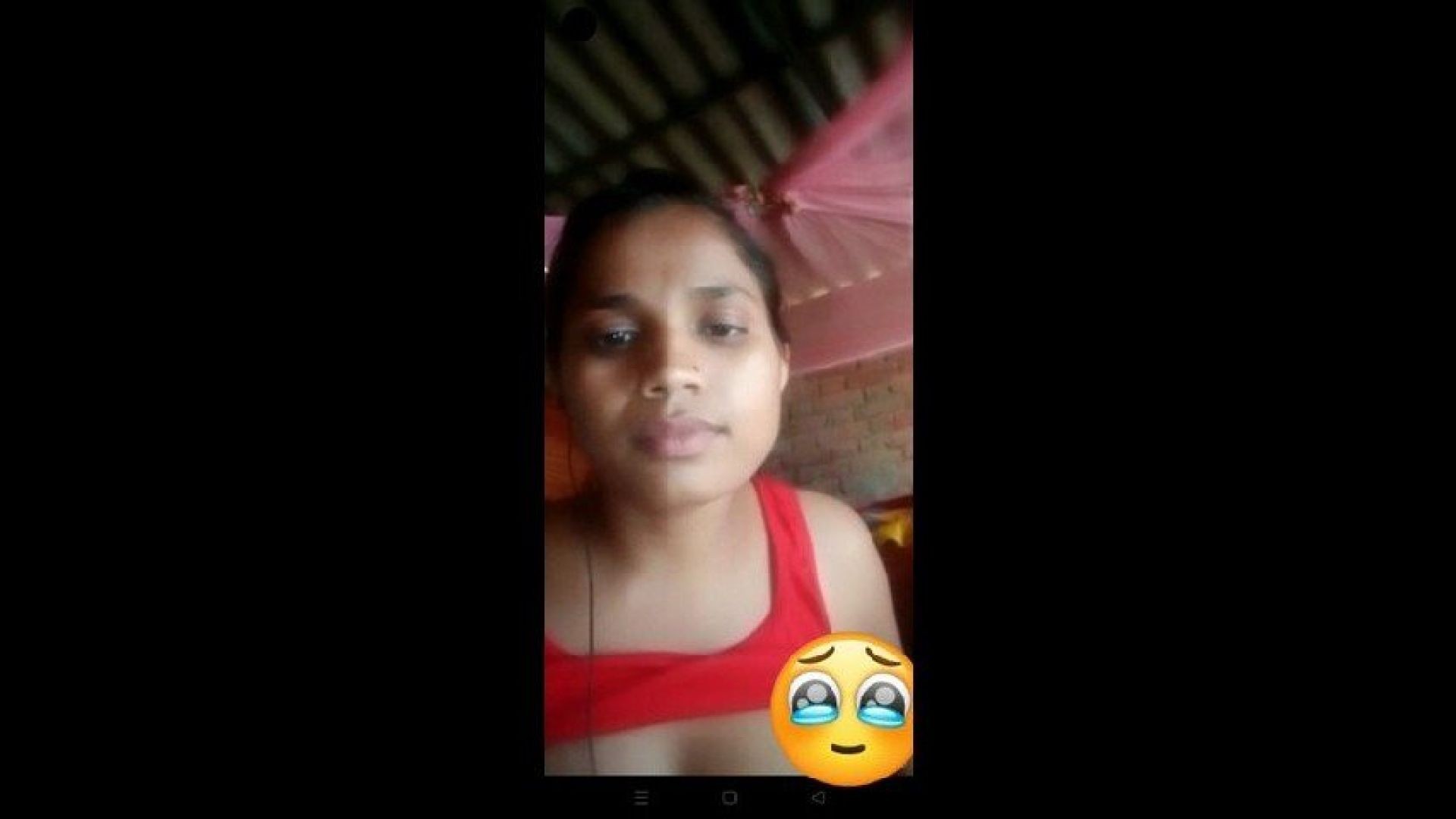 ⁣Village Girl Showing Boobs on Video Call