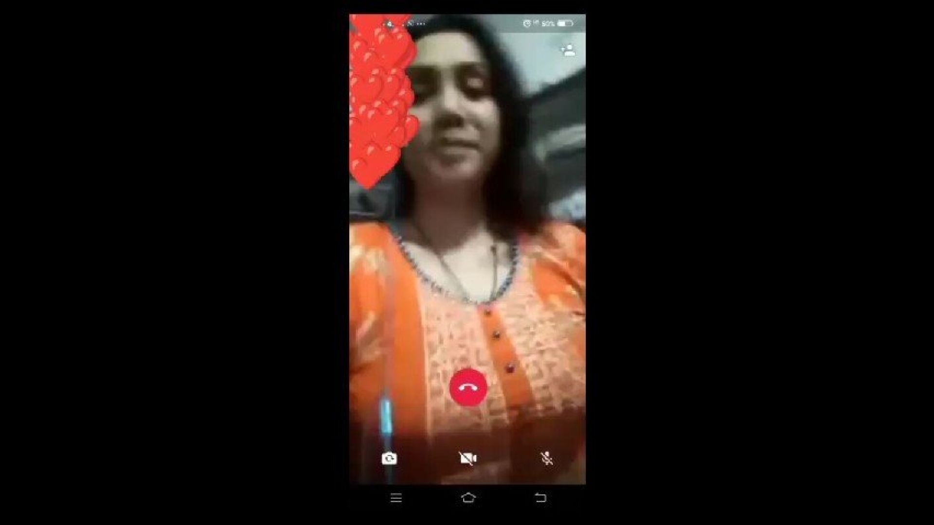 ⁣Paki girl showing boobs on video call