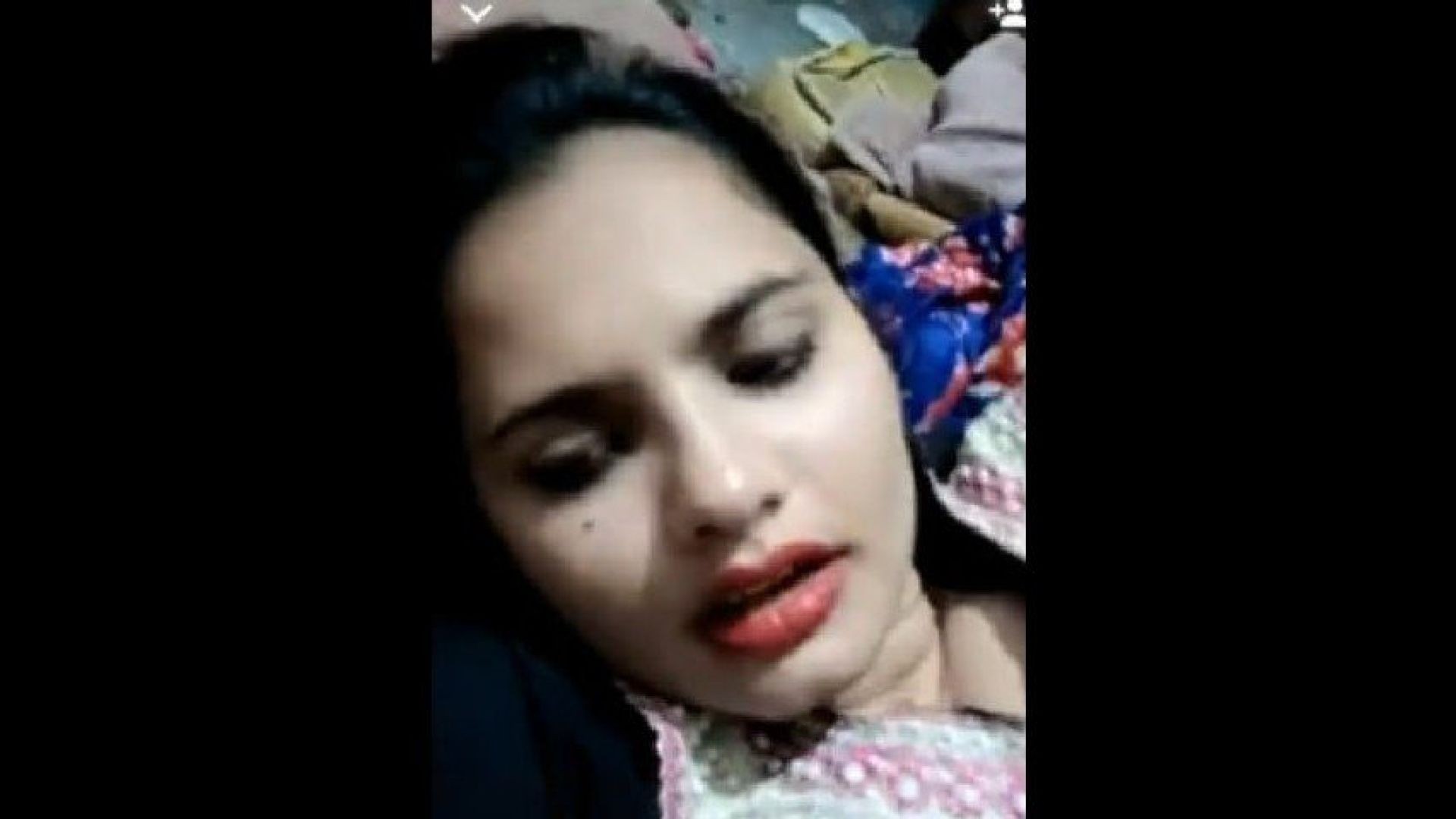 ⁣Paki Girl Showing Boobs On Video Call