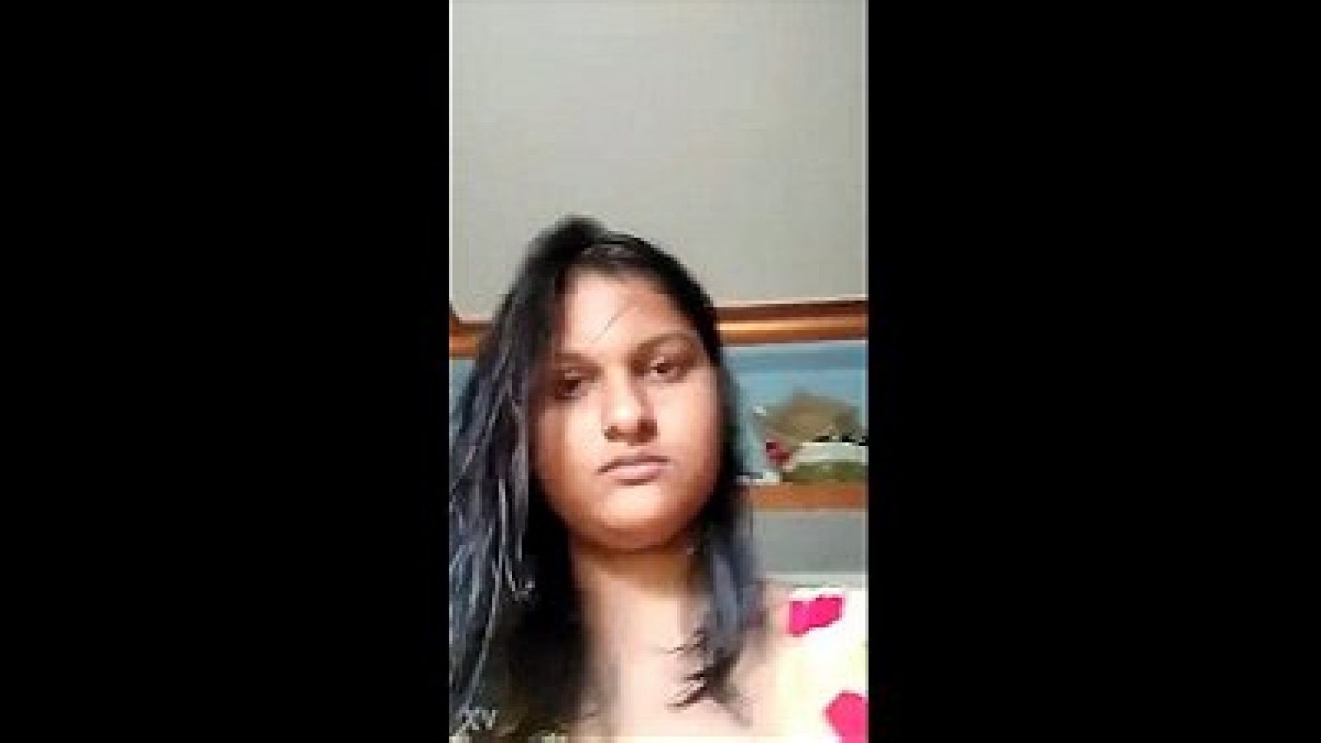⁣Sexy Desi girl Shows Her Boobs and Pussy